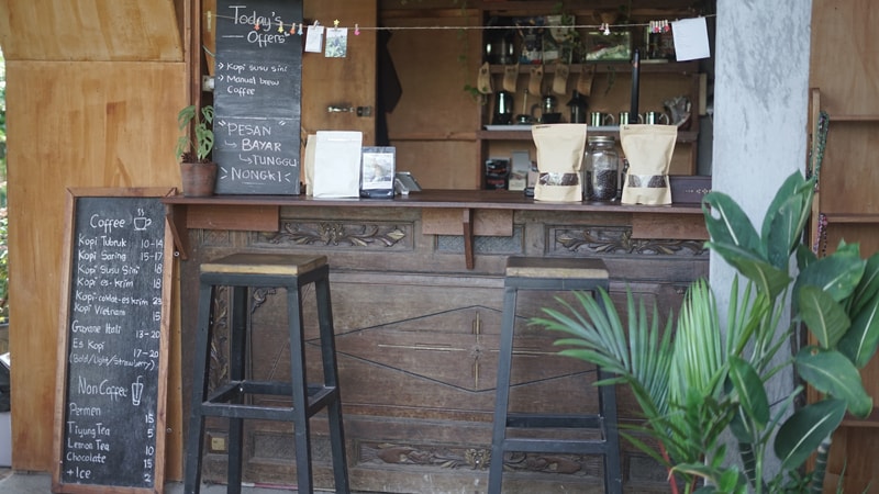 Bar Tepikota Coffee Salatiga