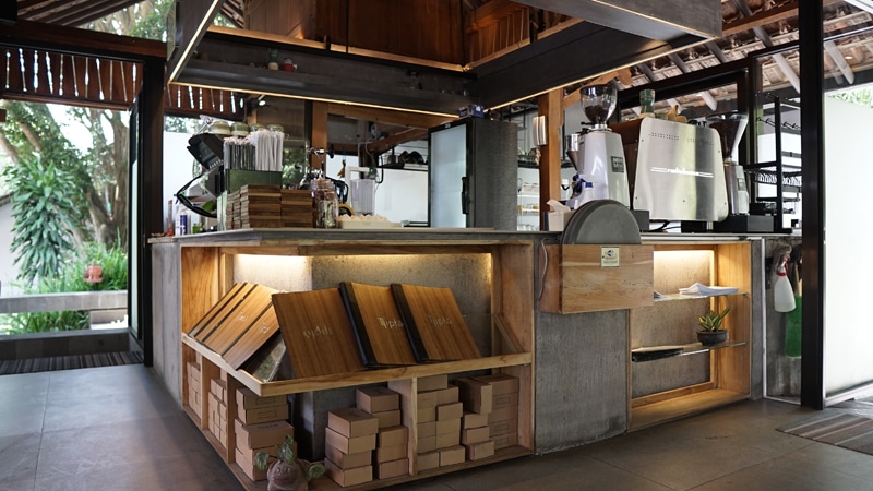 Bar Tjipto Coffee and Roastery